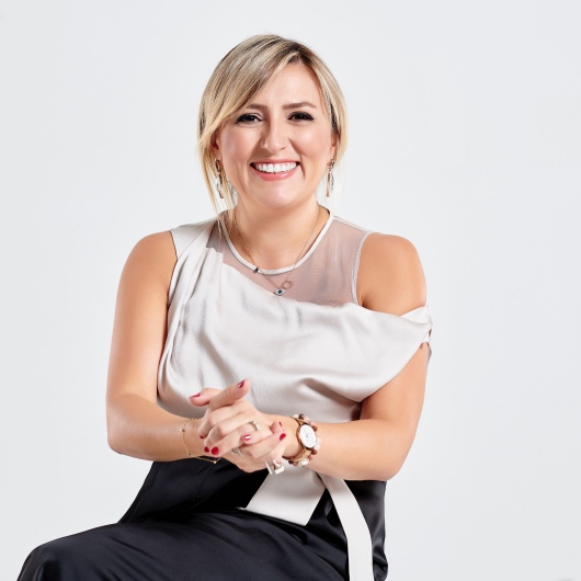 Op. Dr. Esra Çabuk Cömert